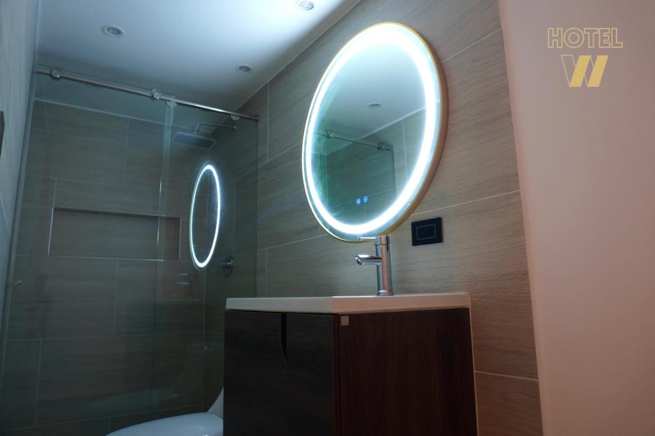 W Hotel *